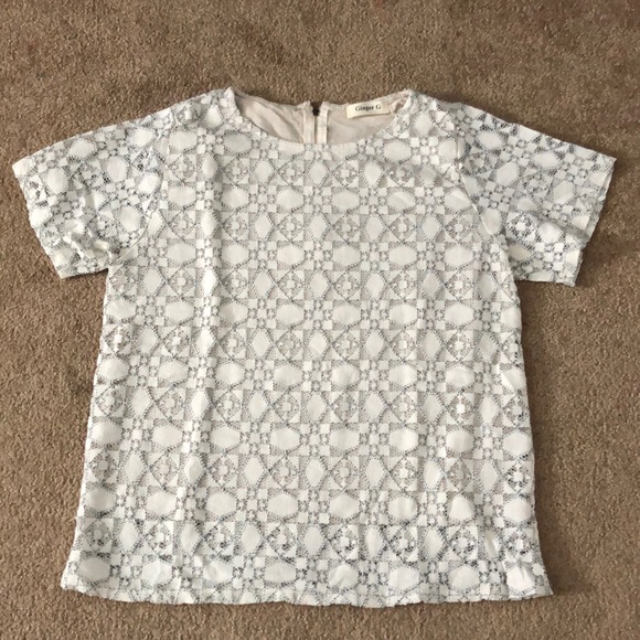 Patterned cream shirt with black stitching - Picture 1 of 5